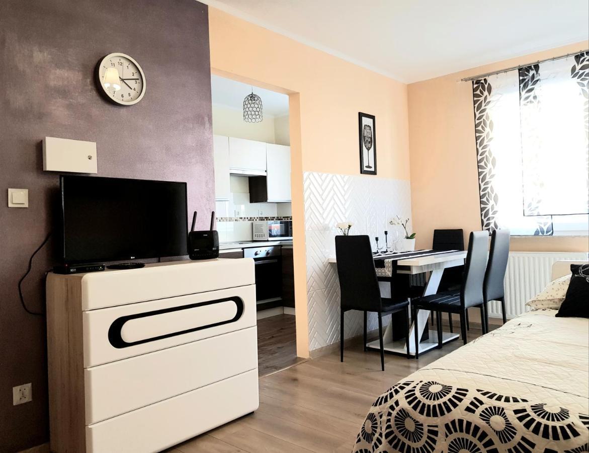 Apartment Glamour Downtown Balcony Краков Экстерьер фото